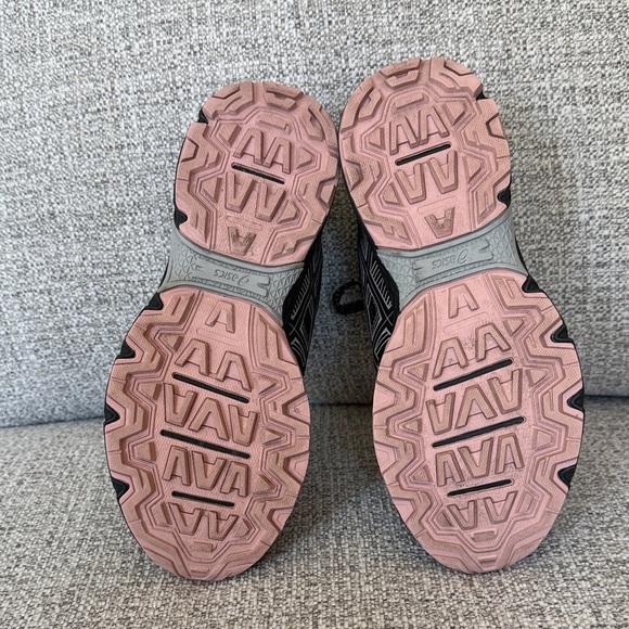 Black and Pink ASICS Gel Venture 7 Women's Sneakers - Picture 3 of 3